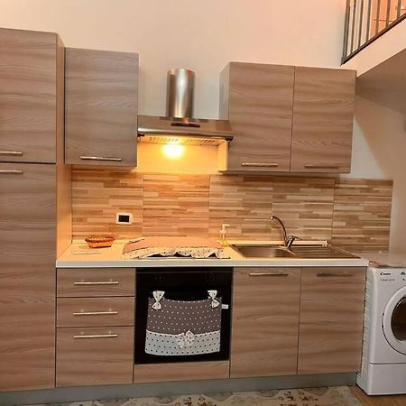 Casa Vacanza , Marianna Apartment เนเปิลส์ ภายนอก รูปภาพ